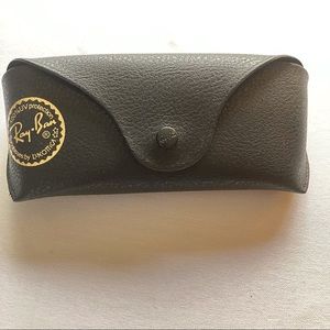 Ray-Ban Black Faux Leather Sunglass Case, with Cleaning cloth.